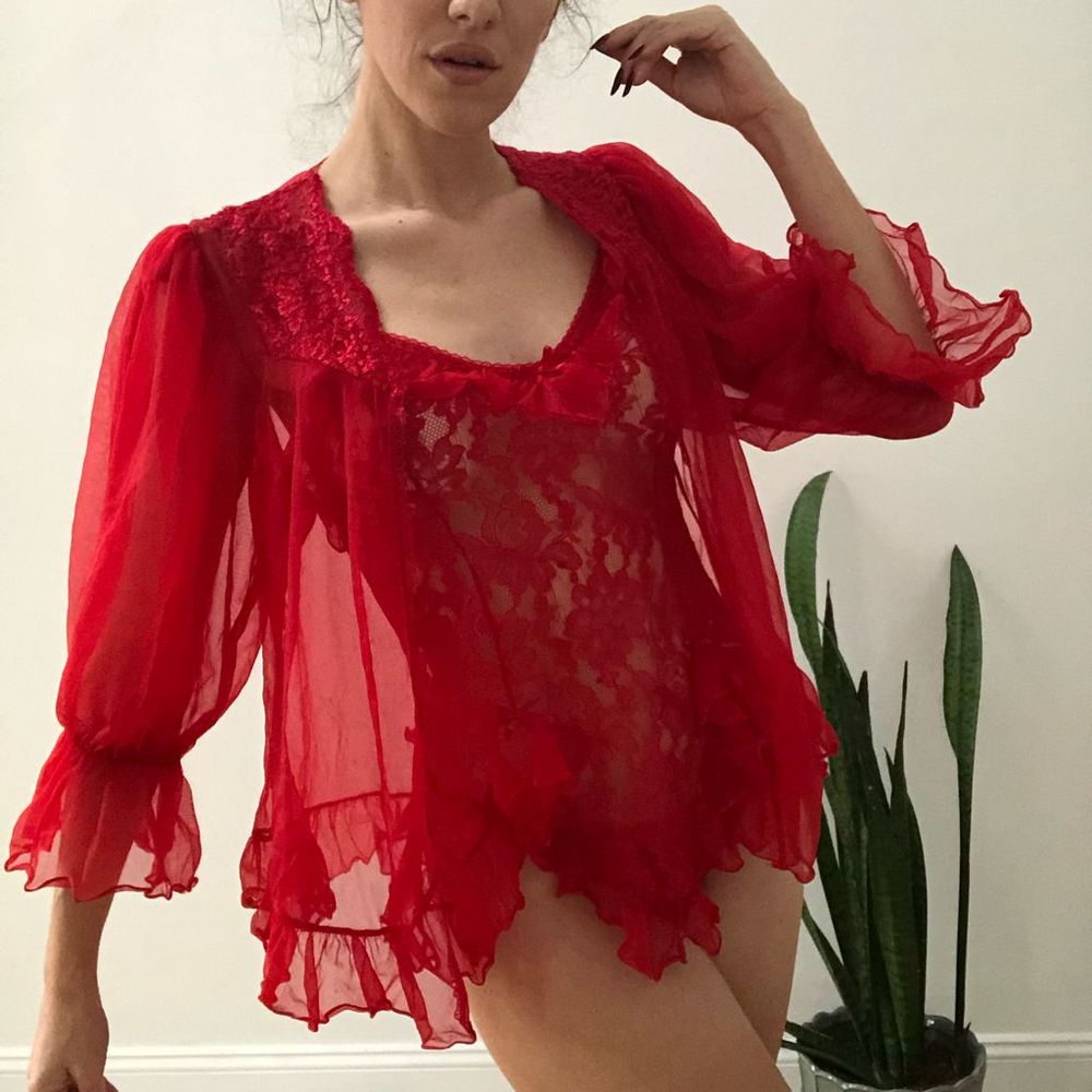 Vintage 80s lingerie 2 piece red lace camisole set